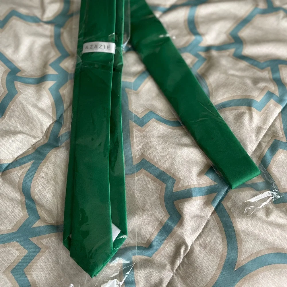 Azazie ‘Emerald’ Matte Satin, Men’s, Skinny Tie - Picture 1 of 7